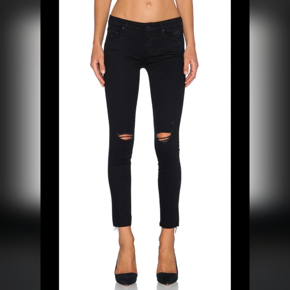 MOTHER Looker Ankle Fray Distressed Low-Rise Black Jeans - Picture 2 of 14